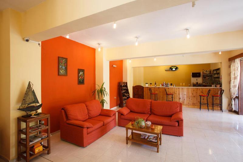 Babis Hotel Скалета Экстерьер фото