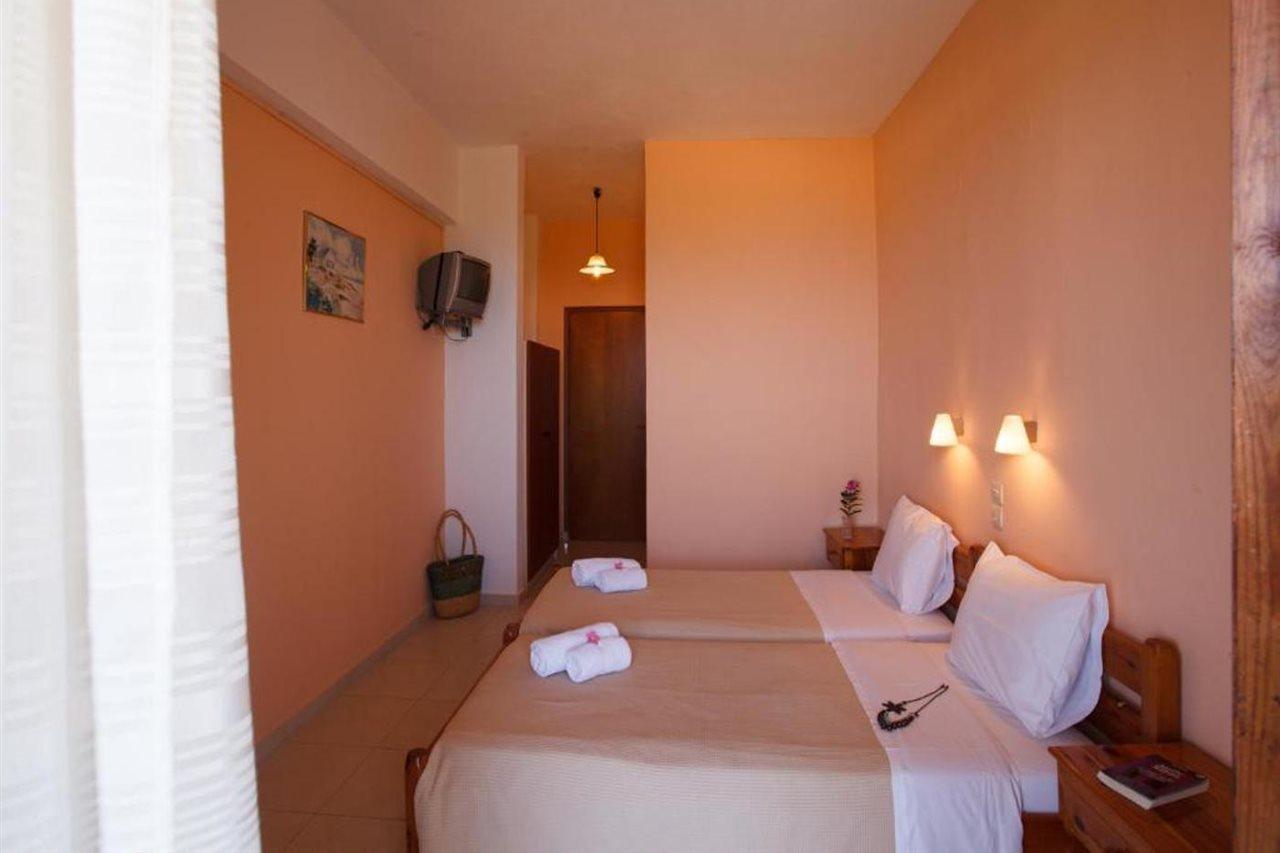 Babis Hotel Скалета Экстерьер фото