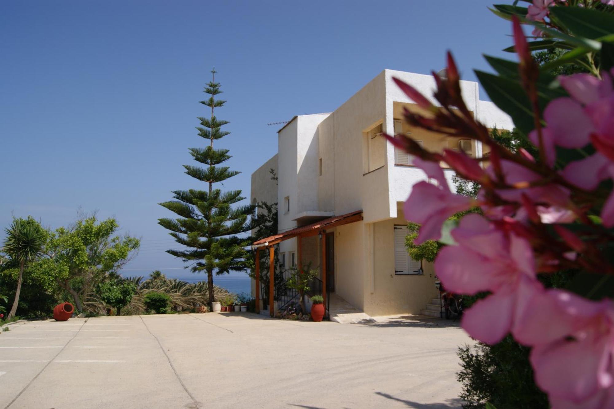 Babis Hotel Скалета Экстерьер фото